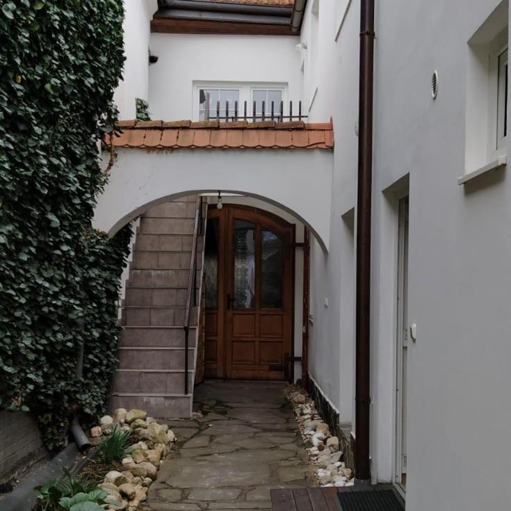 Apartman Sobeslav Екстер'єр фото